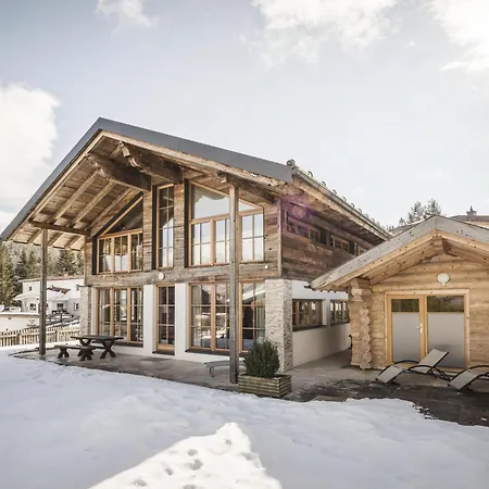 Charming Alpine In Weidach Chalet